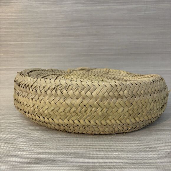 SOCCO Designs boho round bag Beach basket Straw Bag French Basket Top handle - Picture 2 of 8